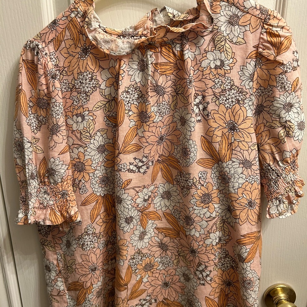 J Crew Women’s Floral Pink Peach linen blouse with Ruffle Neck